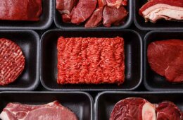 Печать этикеток для мясной продукции в Санкт-Петербурге